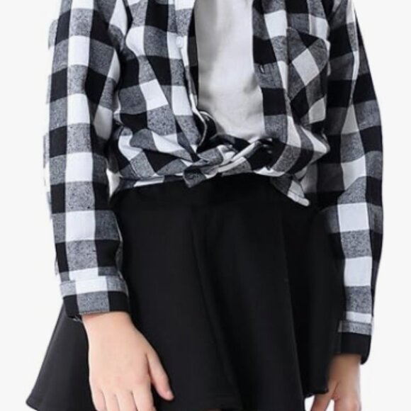 Silver Jeans Button up Plaid - Picture 2 of 2